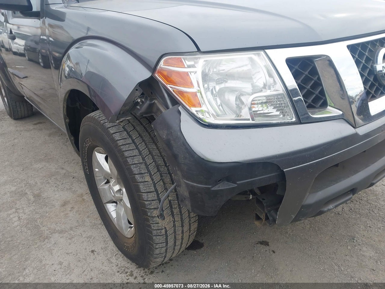 2016 NISSAN FRONTIER SV · 6/11