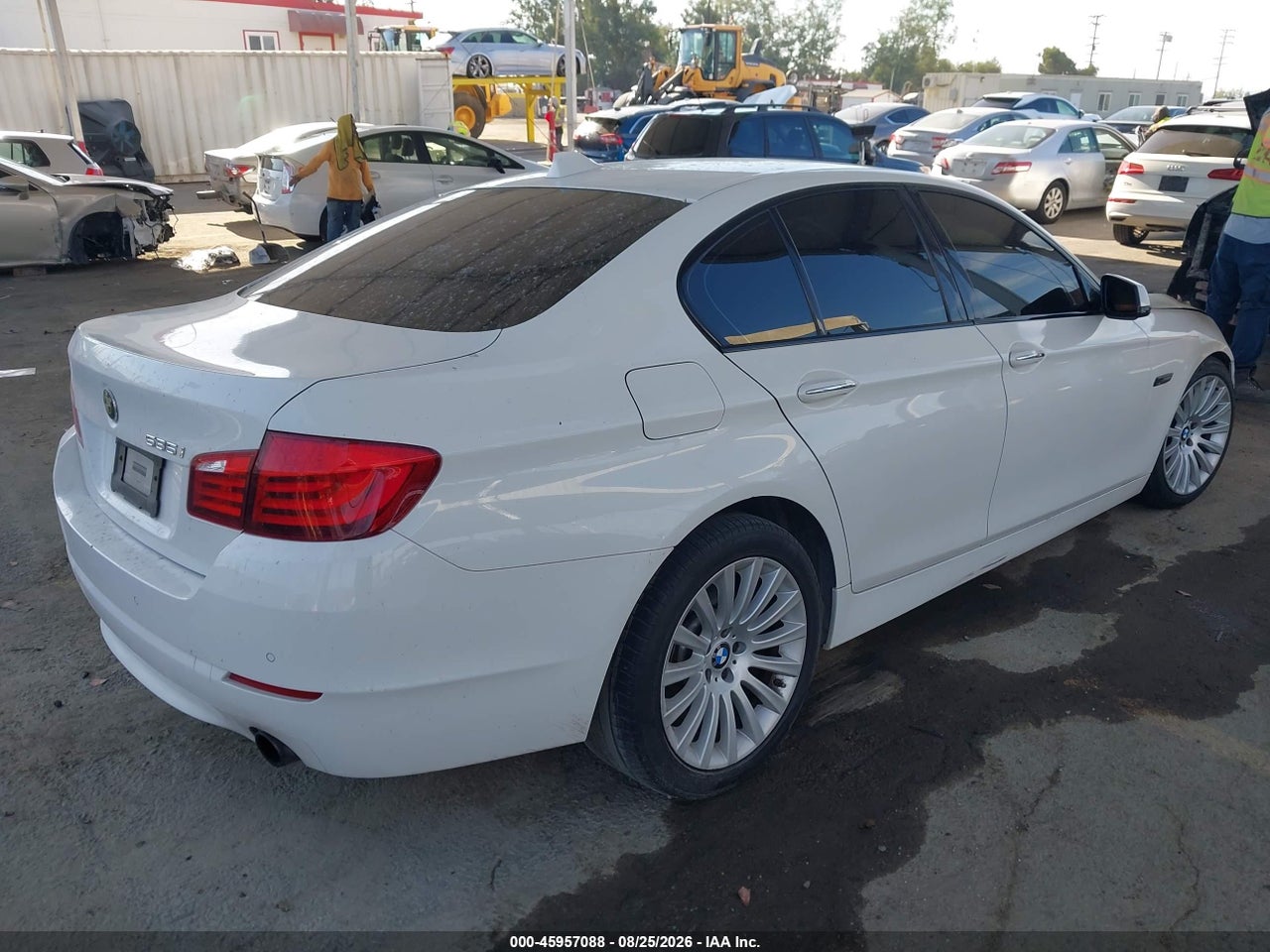 2011 BMW 535I · 4/11