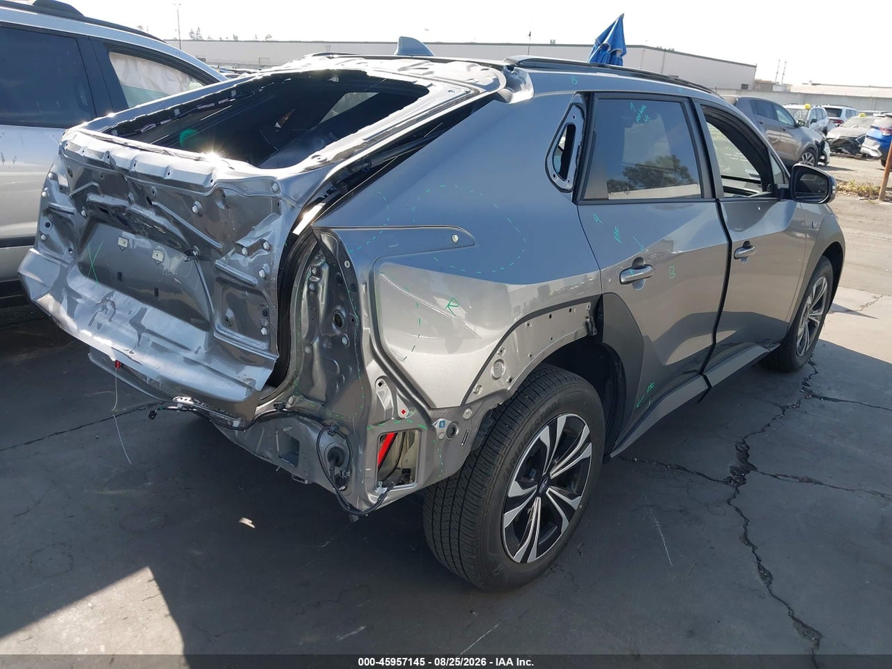 2024 SUBARU SOLTERRA PREMIUM · 4/5