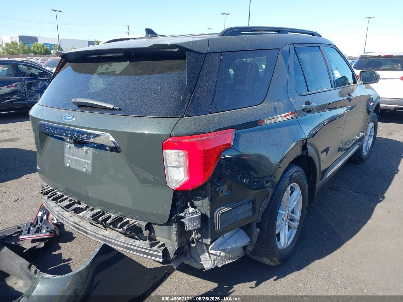 2022 FORD EXPLORER XLT · 4/11