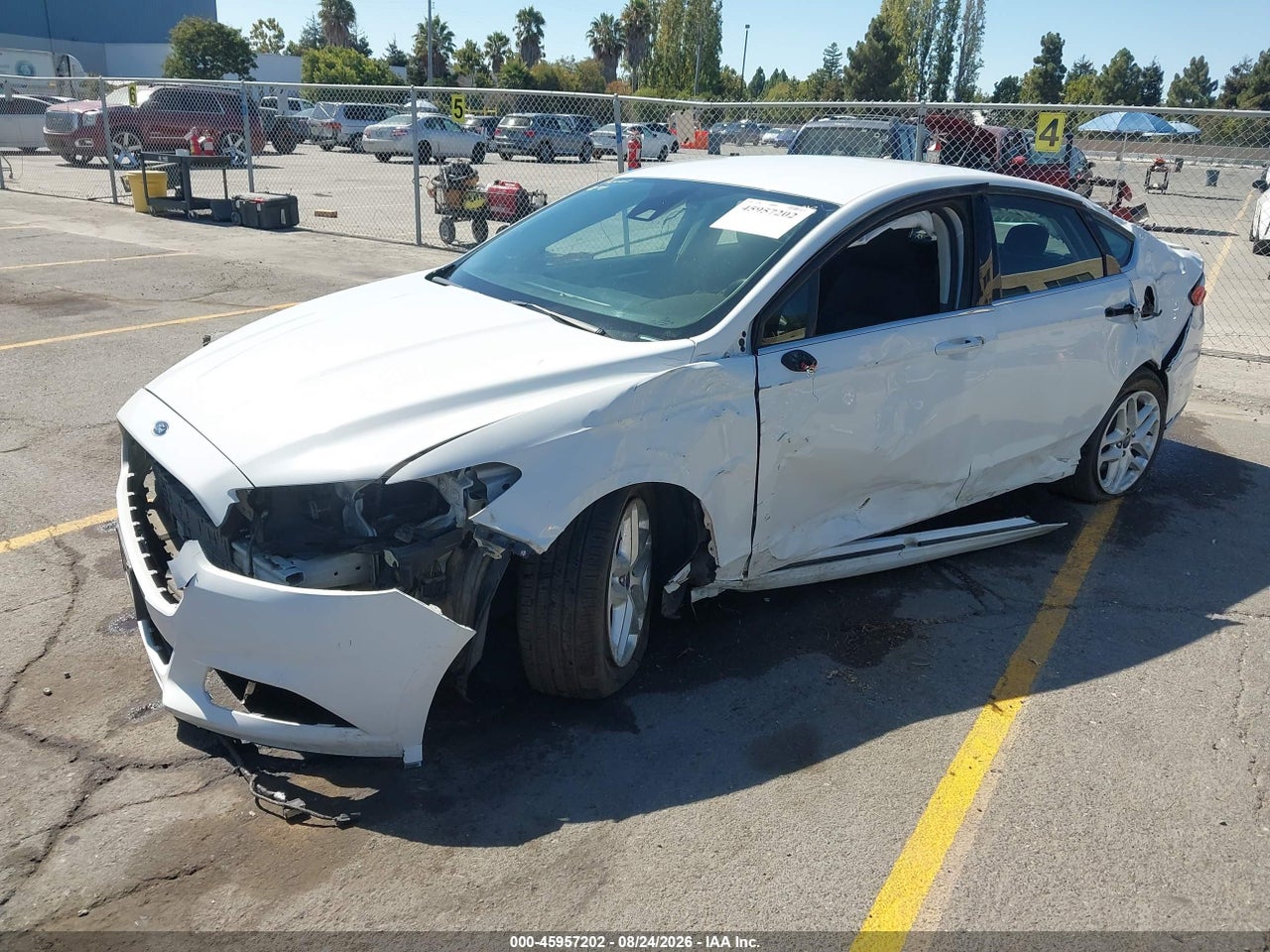 2016 FORD FUSION SE · 2/11
