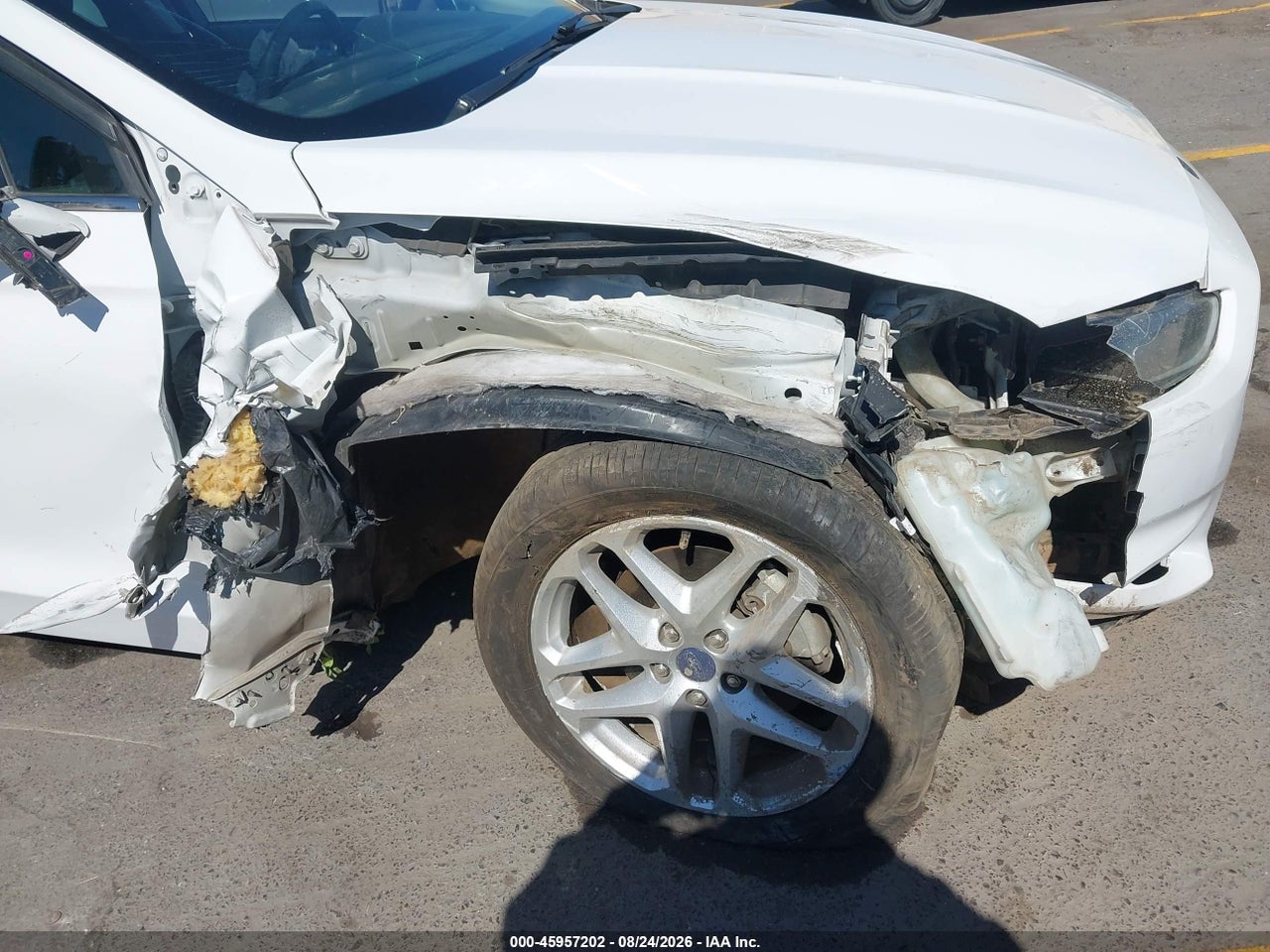2016 FORD FUSION SE · 6/11