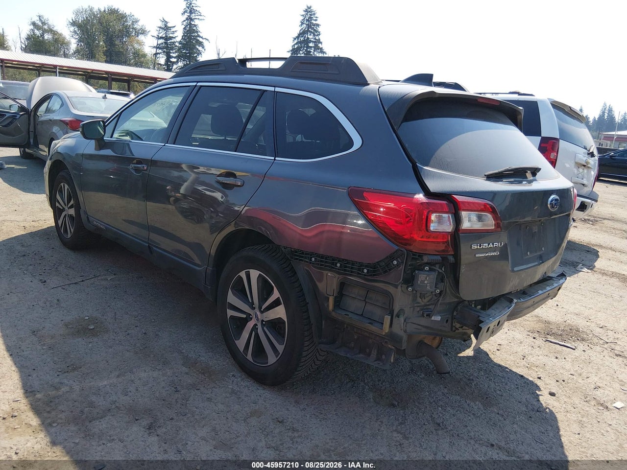 2019 SUBARU OUTBACK 2.5I LIMITED · 3/11
