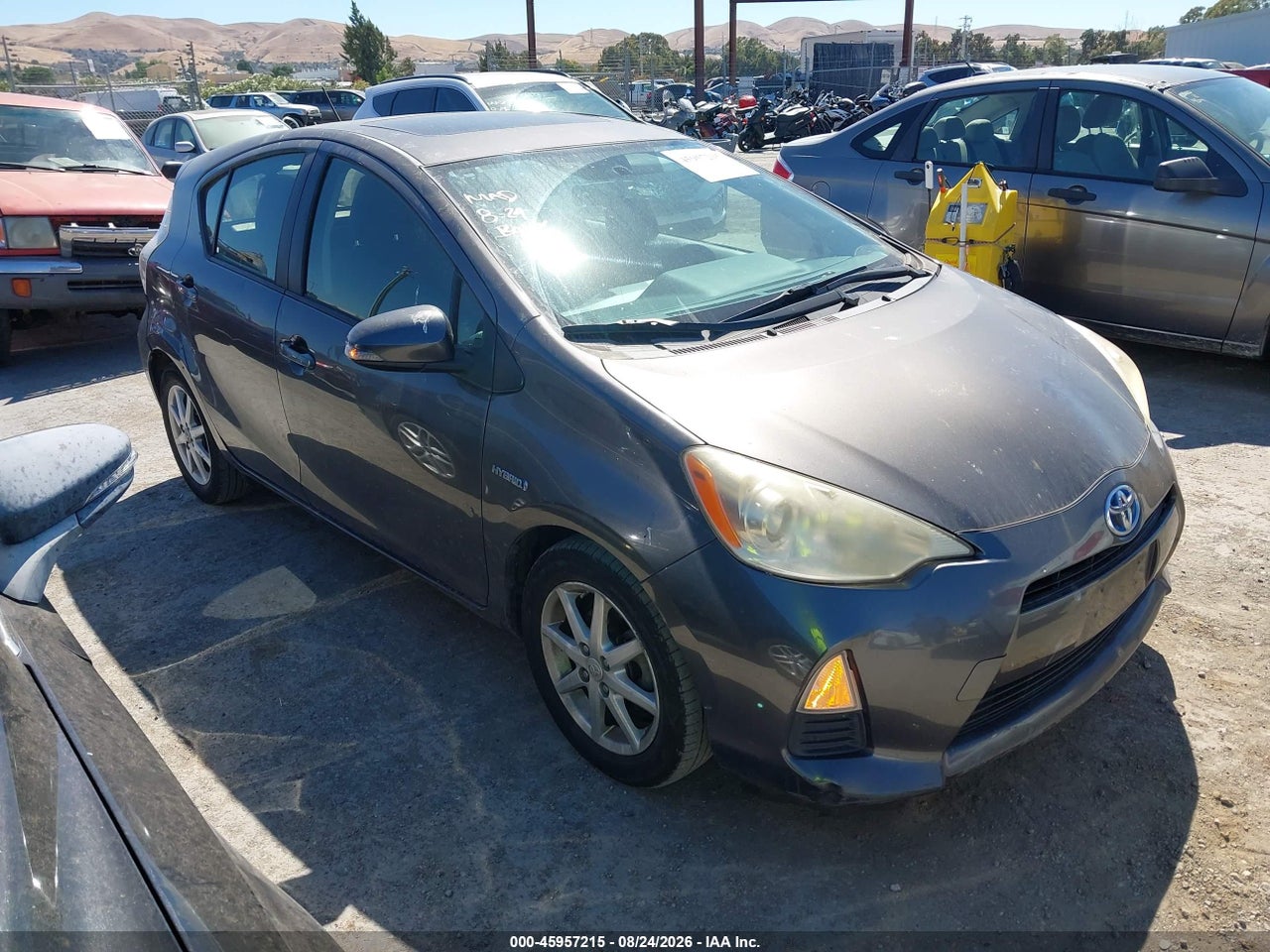 JTDKDTB3XC1****** · 2012 TOYOTA PRIUS C THREE