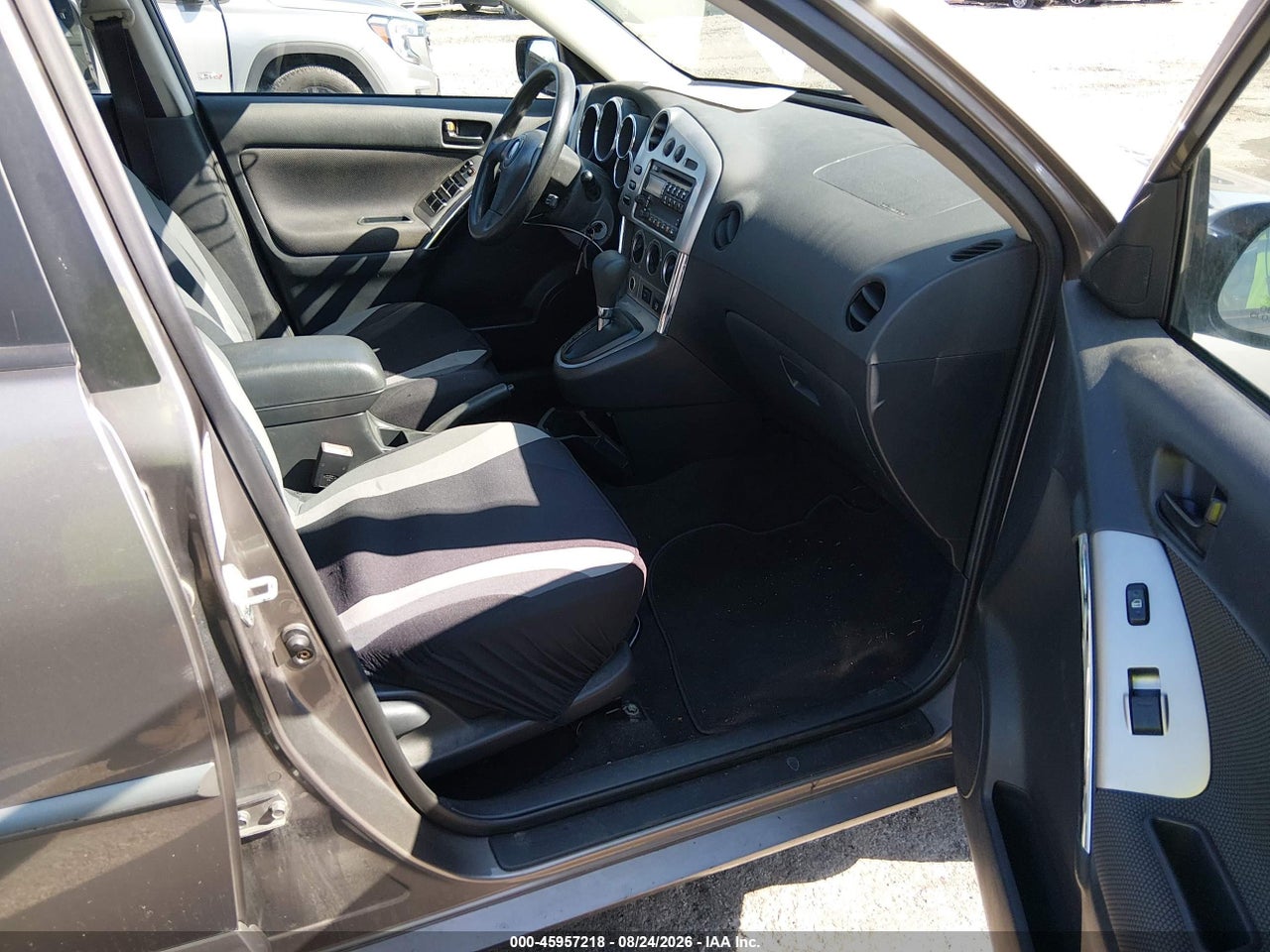 2003 PONTIAC VIBE · 5/11