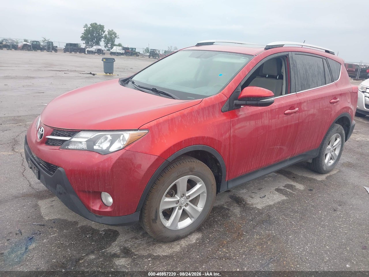 2013 TOYOTA RAV4 XLE · 2/11