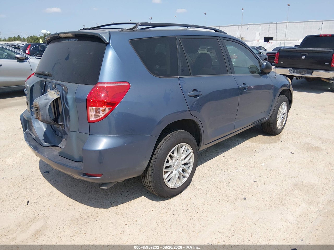 2007 TOYOTA RAV4   · 4/11