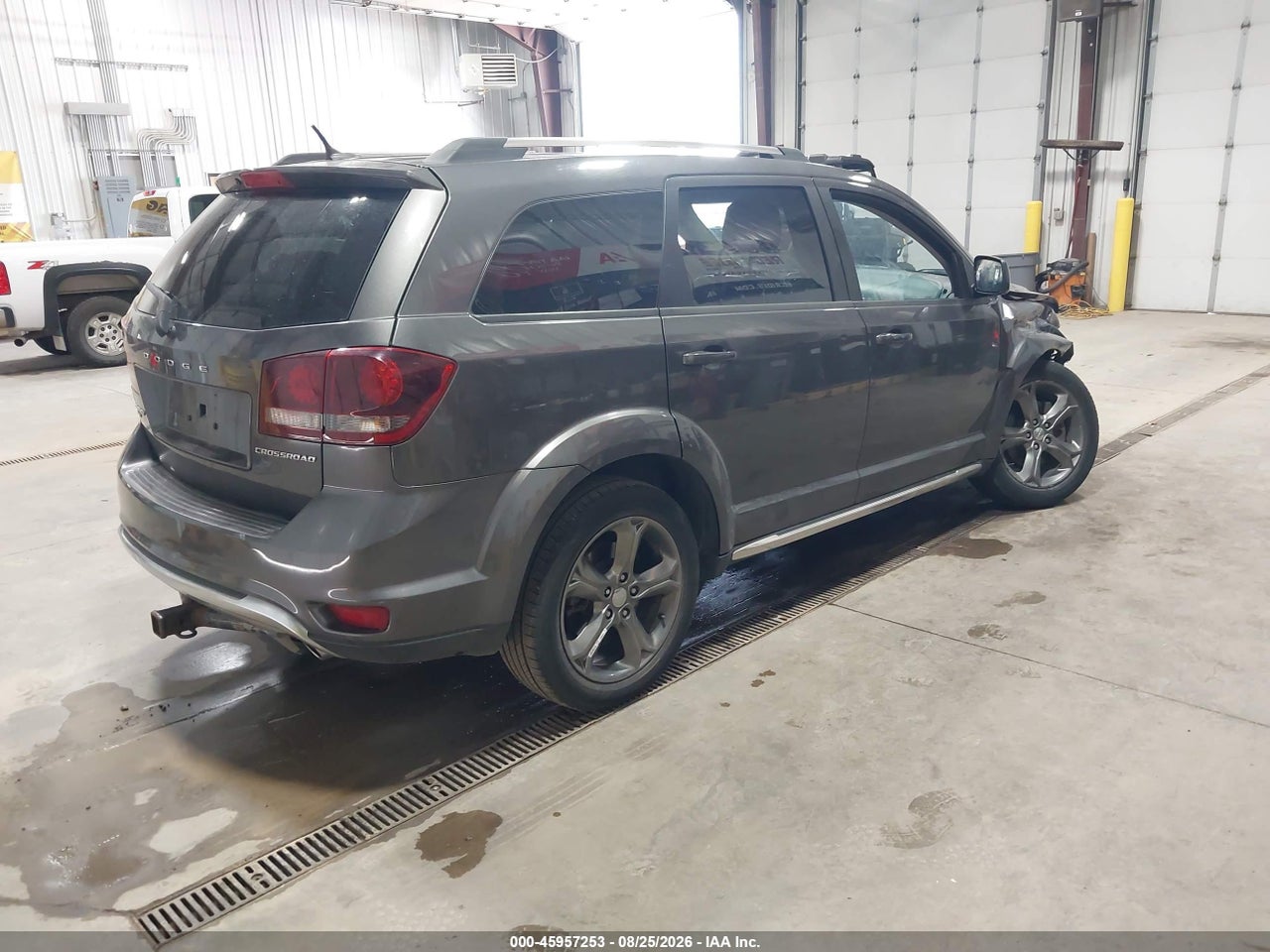 2015 DODGE JOURNEY CROSSROAD · 4/11