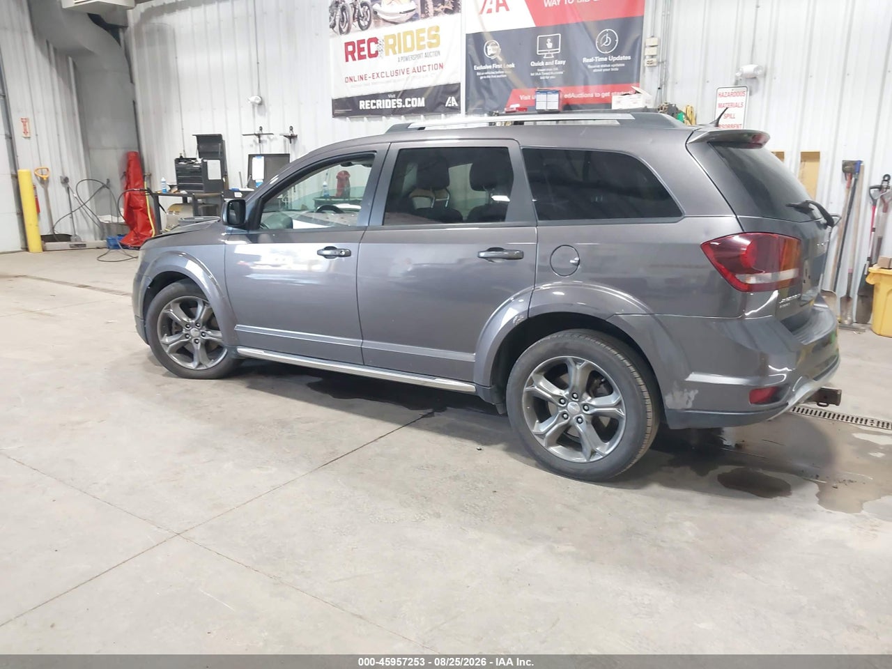 2015 DODGE JOURNEY CROSSROAD · 3/11