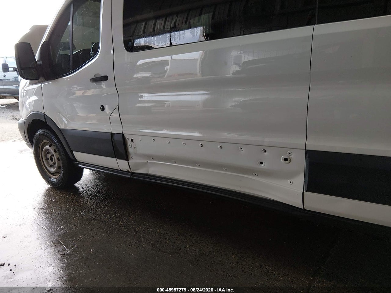 2018 FORD TRANSIT-350 XL · 6/11