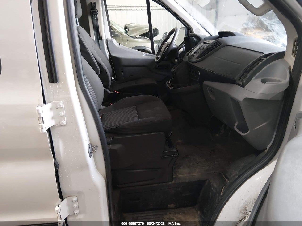 2018 FORD TRANSIT-350 XL · 5/11