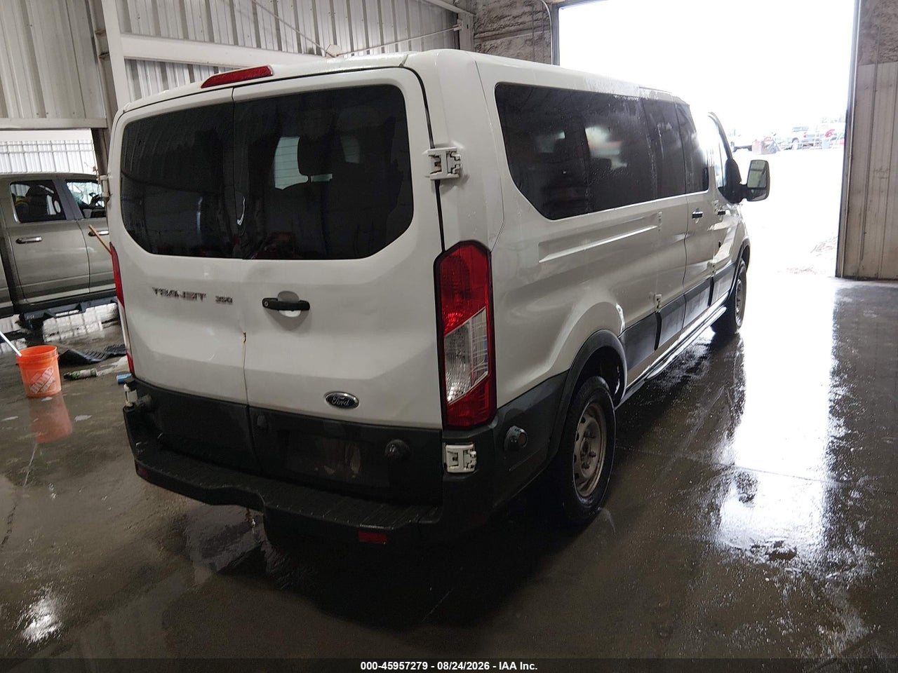 2018 FORD TRANSIT-350 XL · 4/11