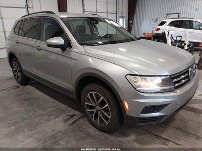 3VV3B7AX2LM****** · 2020 VOLKSWAGEN TIGUAN 2.0T SE/2.0T SE R-LINE BLACK/2.0T SEL