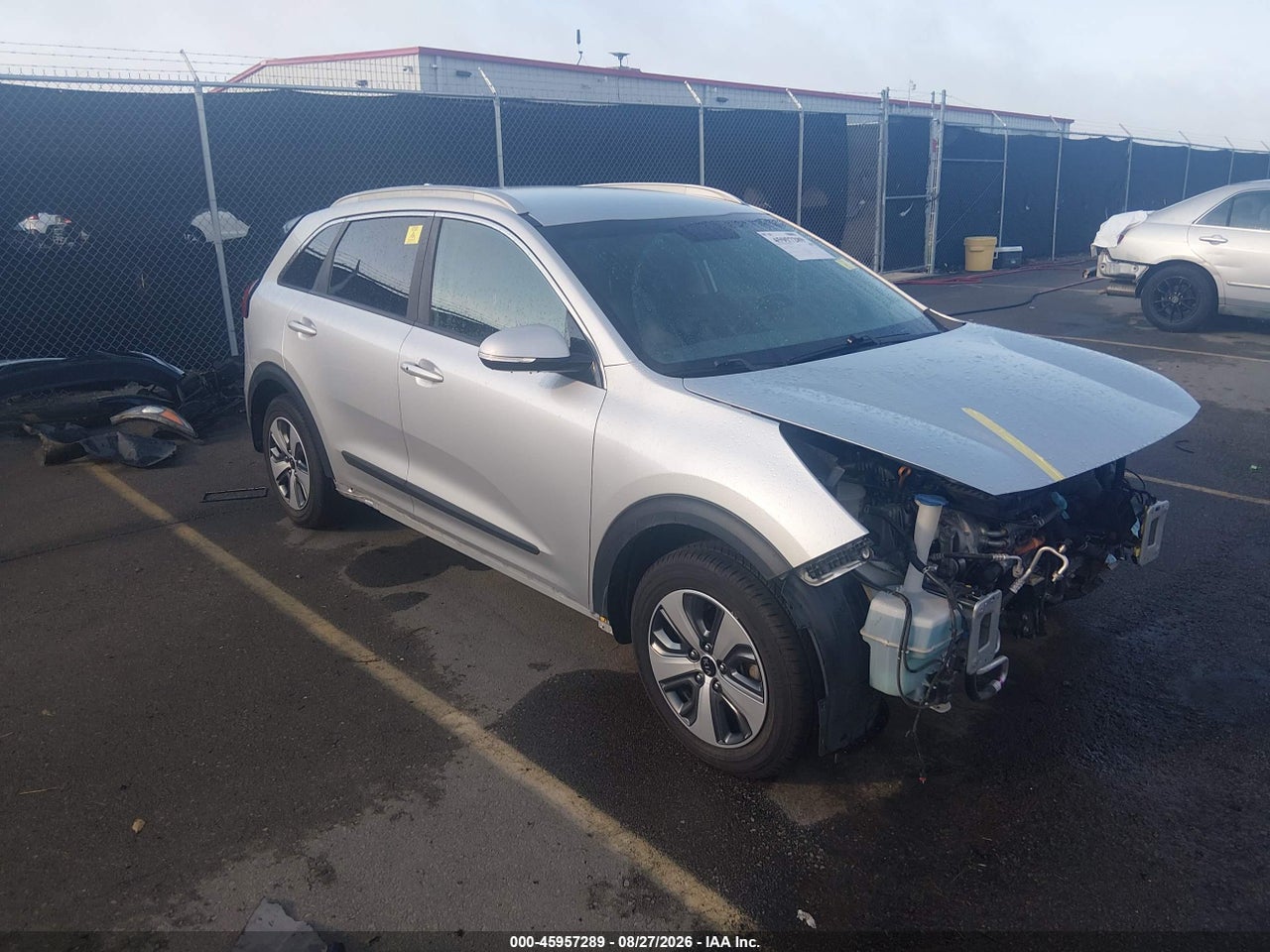 KNDCC3LC8K5****** · 2019 KIA NIRO EX