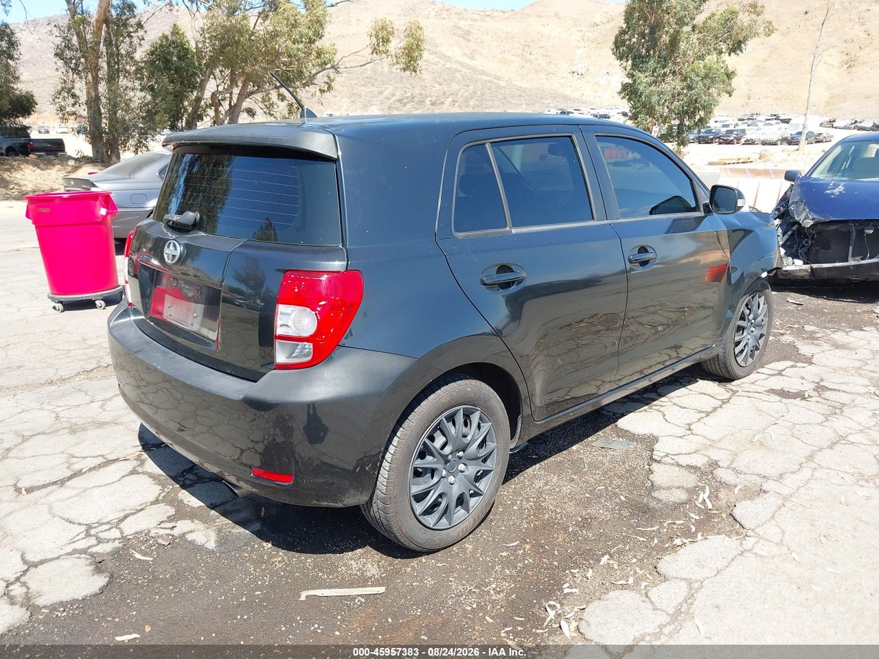 2012 SCION XD   · 4/11
