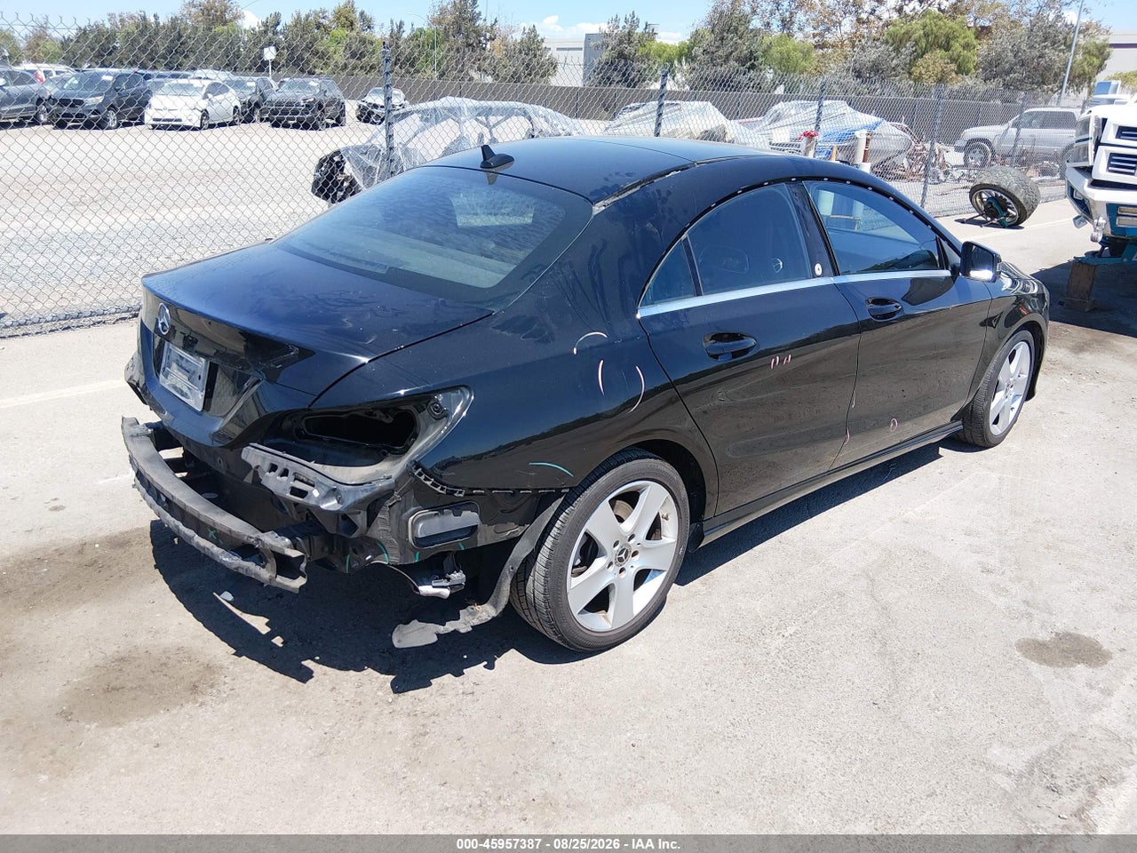 2018 MERCEDES-BENZ CLA 250   · 4/11
