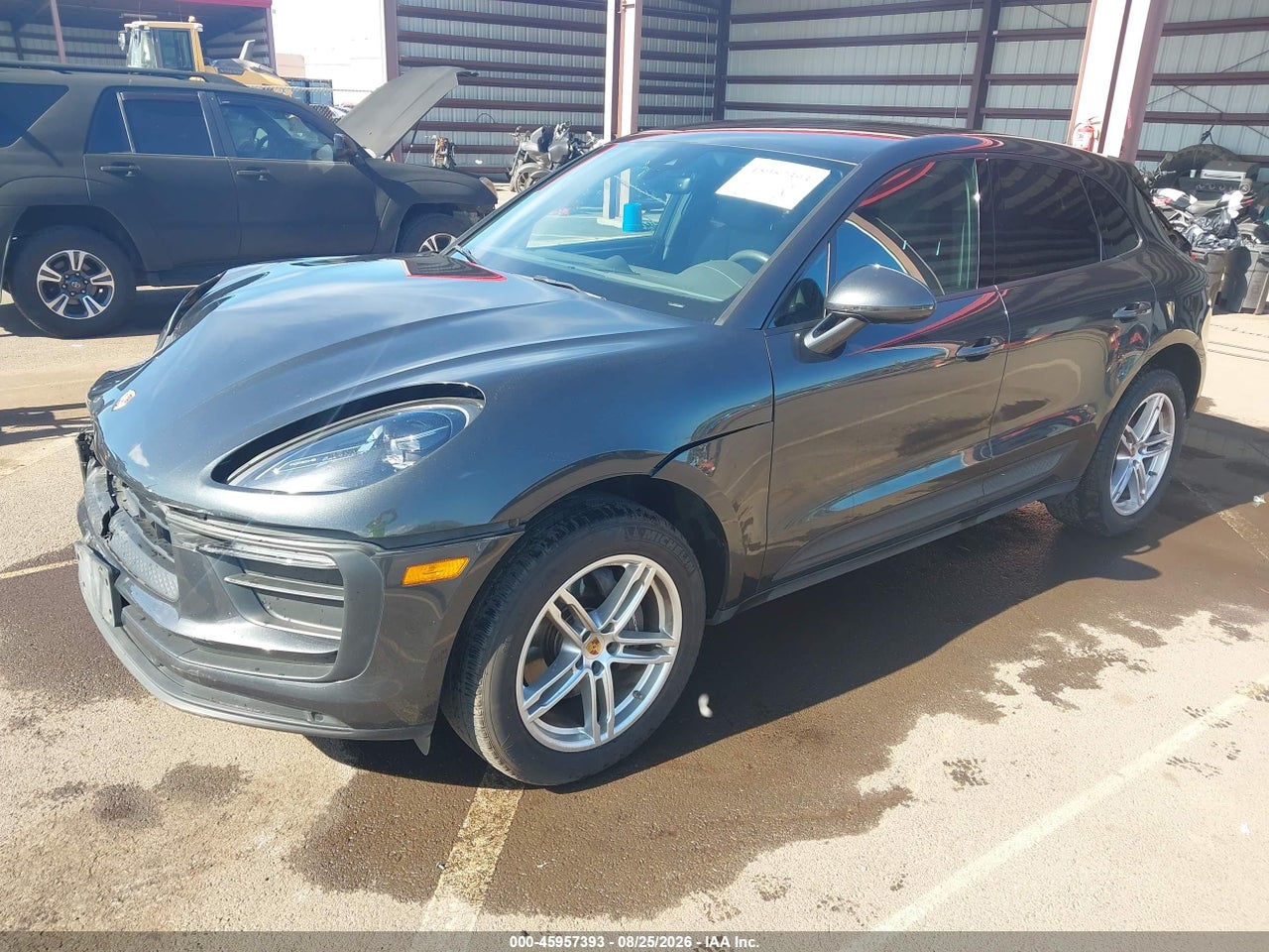 2024 PORSCHE MACAN T · 2/11