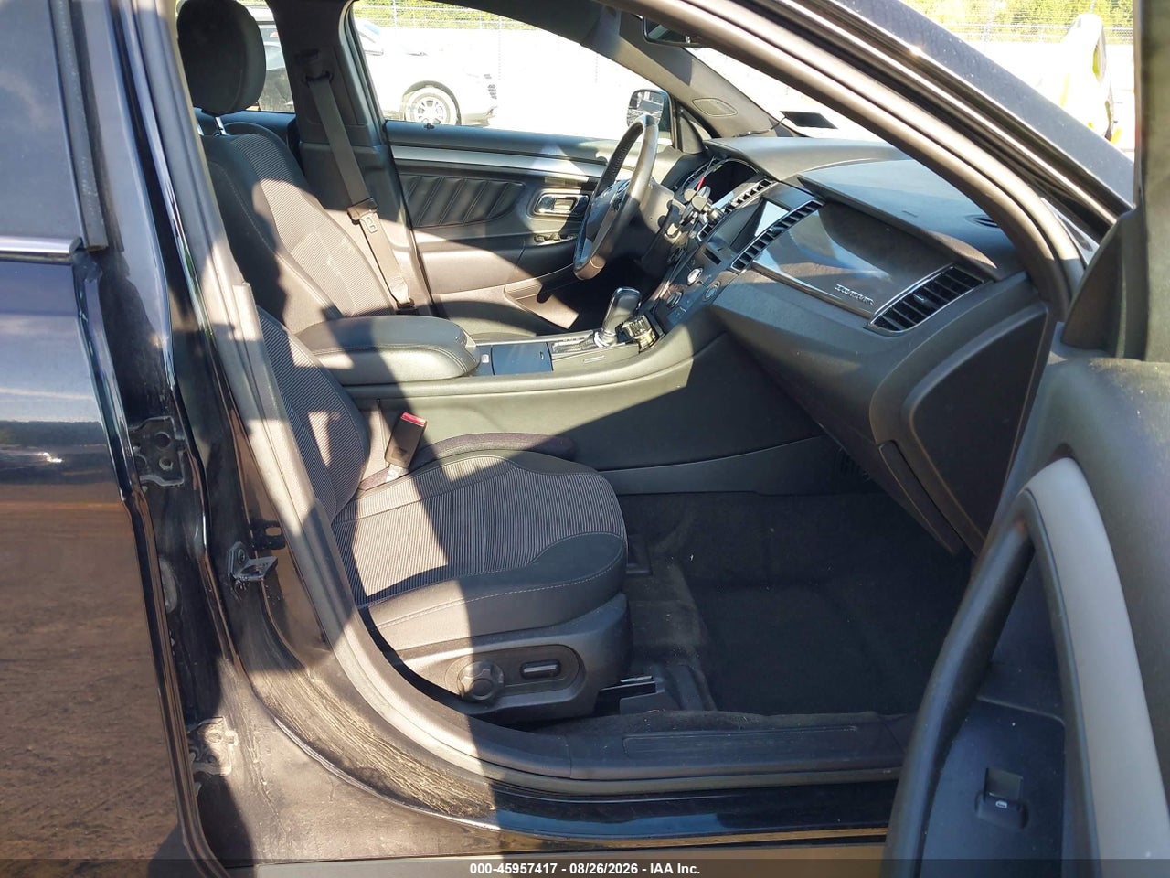 2017 FORD TAURUS SEL · 5/11