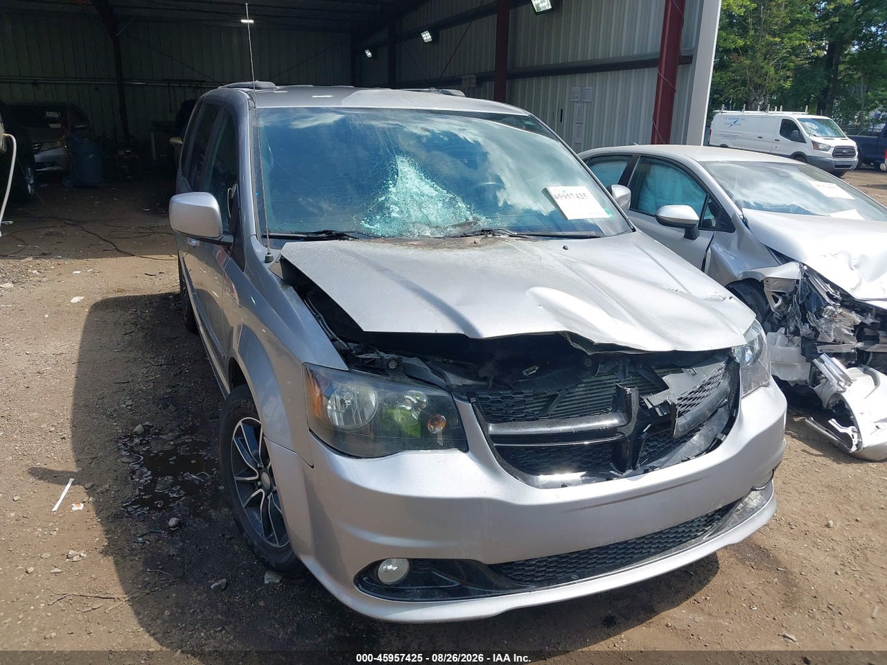 2017 DODGE GRAND CARAVAN GT · 6/10