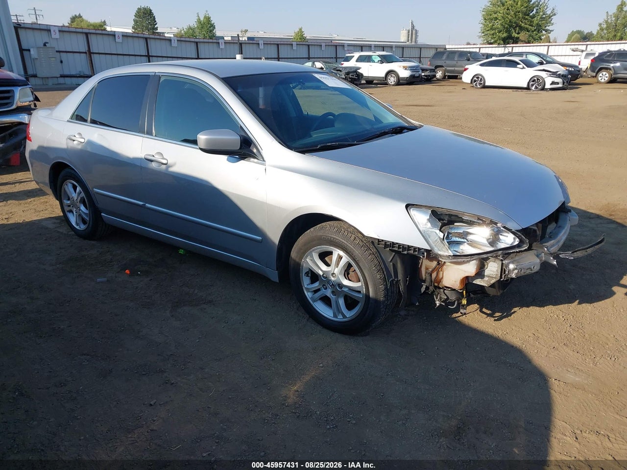 1HGCM56326A****** · 2006 HONDA ACCORD 2.4 SE