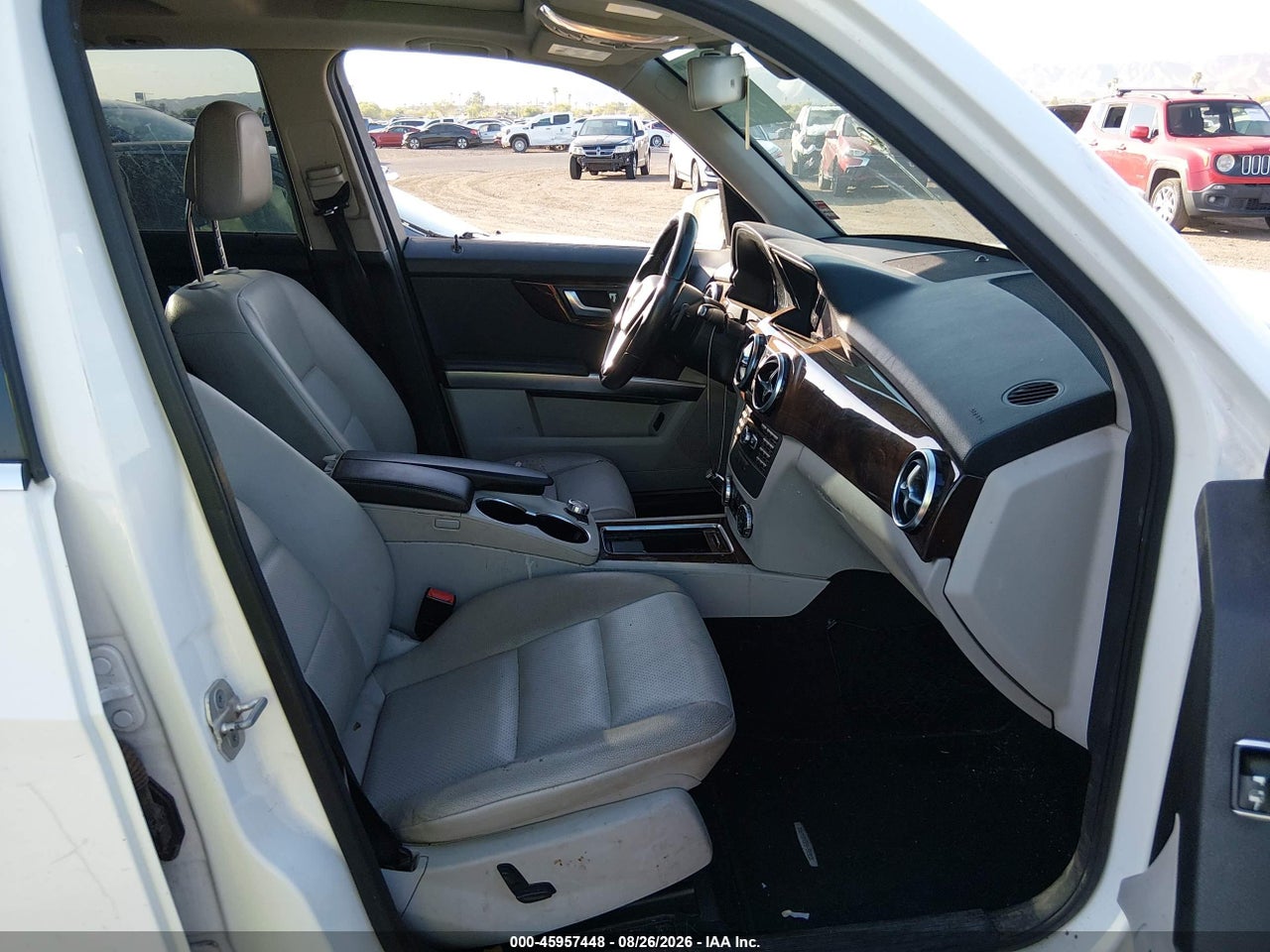 2014 MERCEDES-BENZ GLK 350   · 5/10