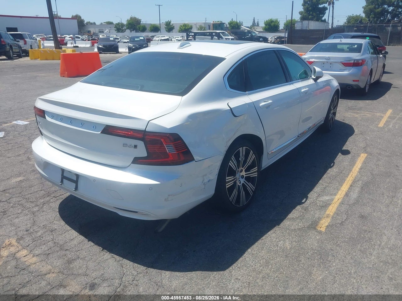 2024 VOLVO S90 B6 PLUS · 4/11