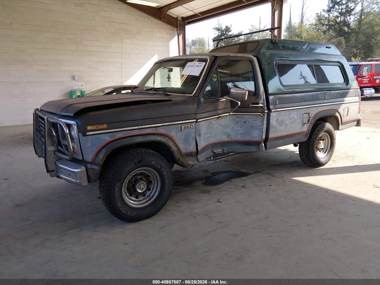 1985 FORD F250 · 2/11
