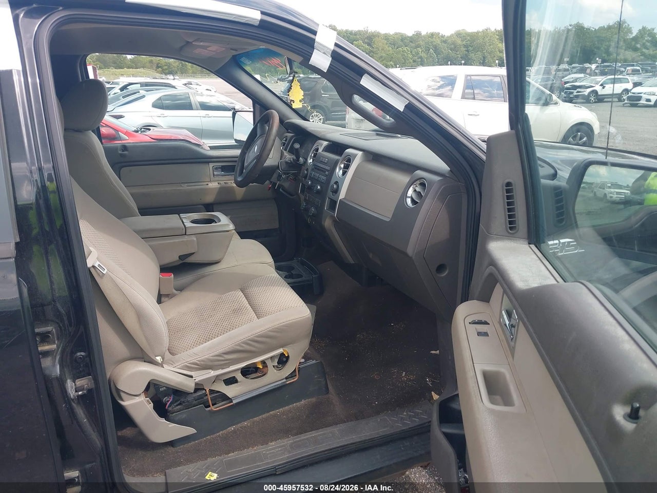 2010 FORD F-150 XL/XLT · 5/11