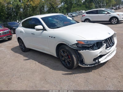 ZN661XUAXJX****** · 2018 MASERATI LEVANTE