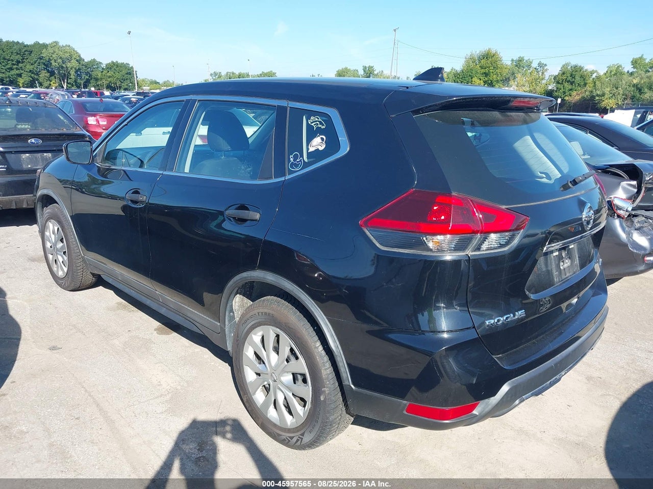 2020 NISSAN ROGUE S INTELLIGENT AWD · 3/11