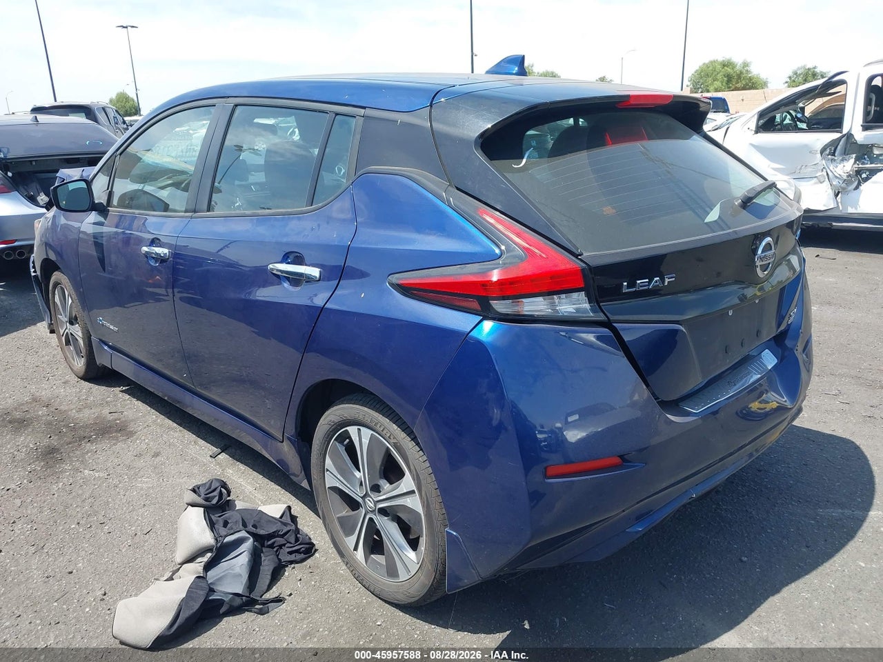 2019 NISSAN LEAF SV PLUS · 3/11