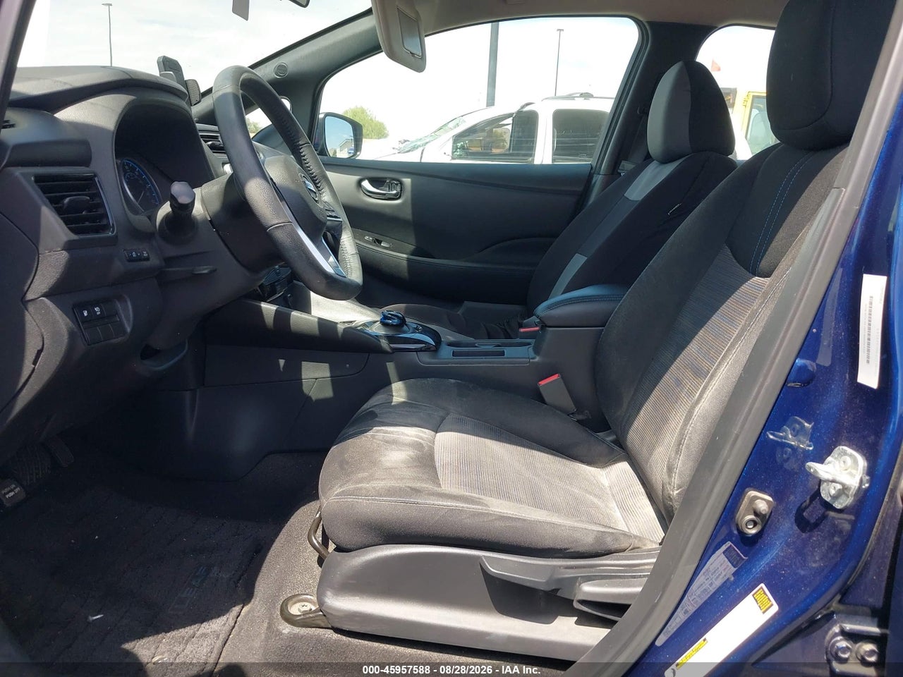 2019 NISSAN LEAF SV PLUS · 5/11