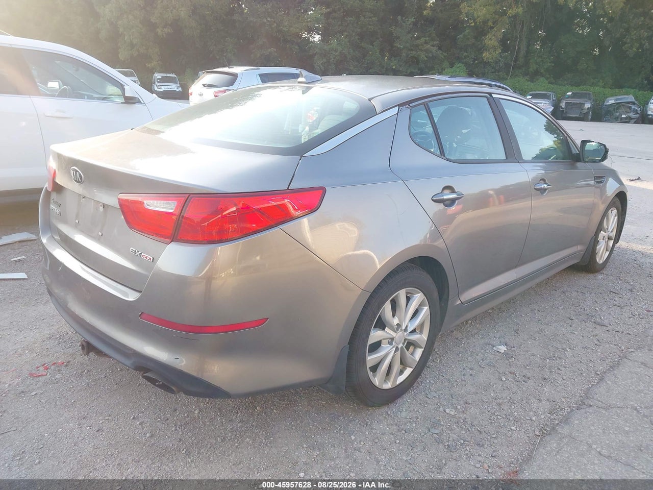 2015 KIA OPTIMA EX · 4/11