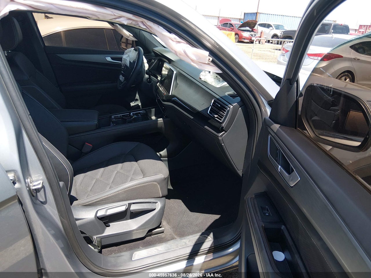 2024 VOLKSWAGEN ATLAS CROSS SPORT 2.0T SE W/TECHNOLOGY · 5/10
