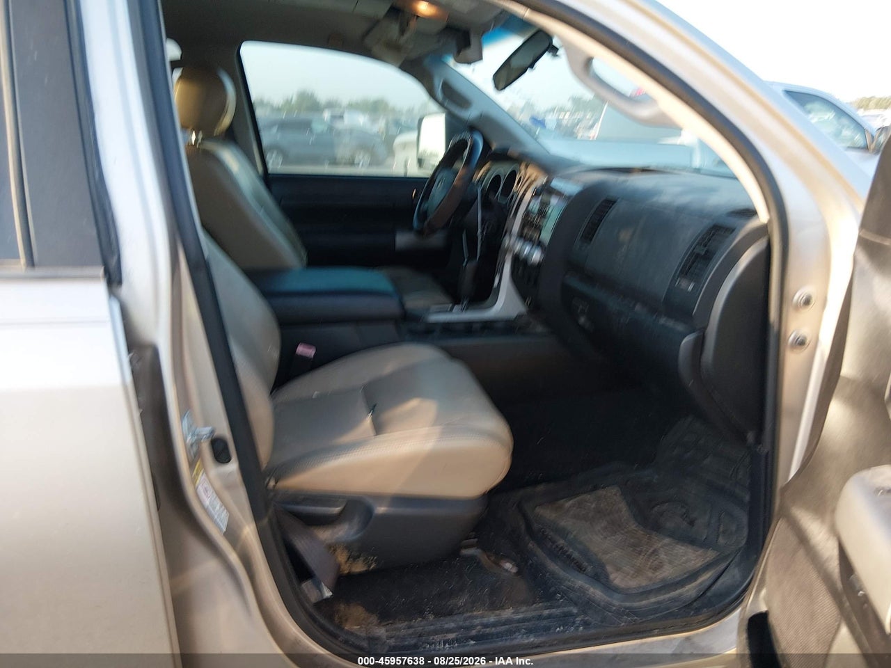 2008 TOYOTA TUNDRA SR5 5.7L V8 · 5/11