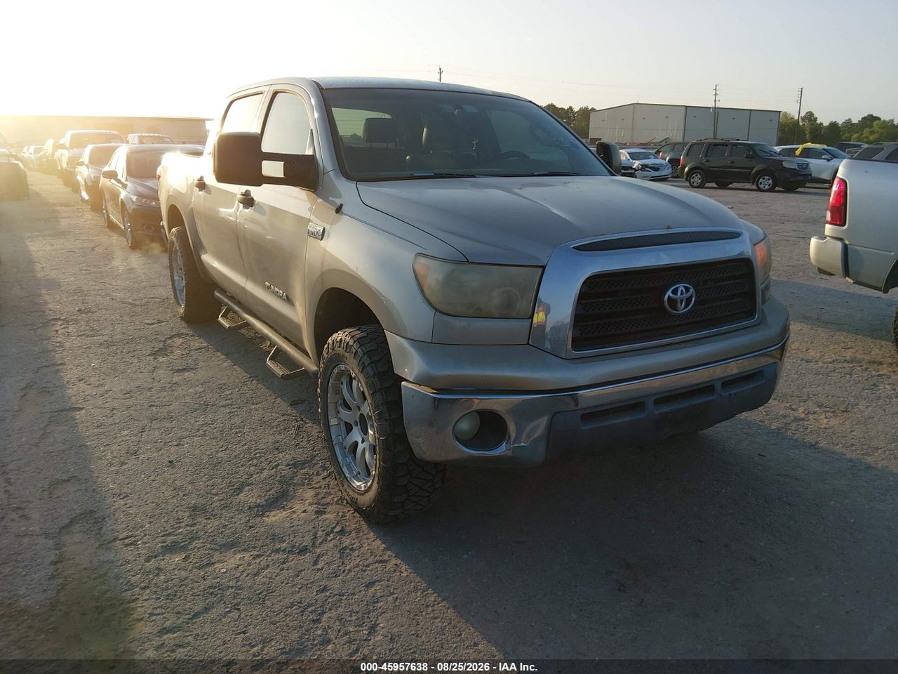 5TFEV54178X****** · 2008 TOYOTA TUNDRA SR5 5.7L V8