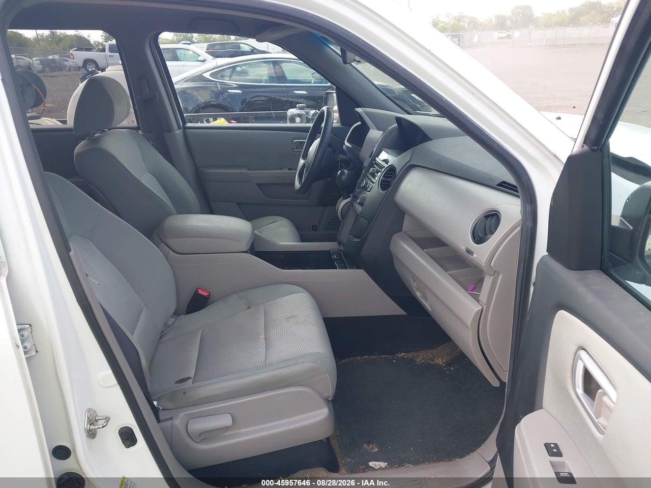 2014 HONDA PILOT LX · 5/11