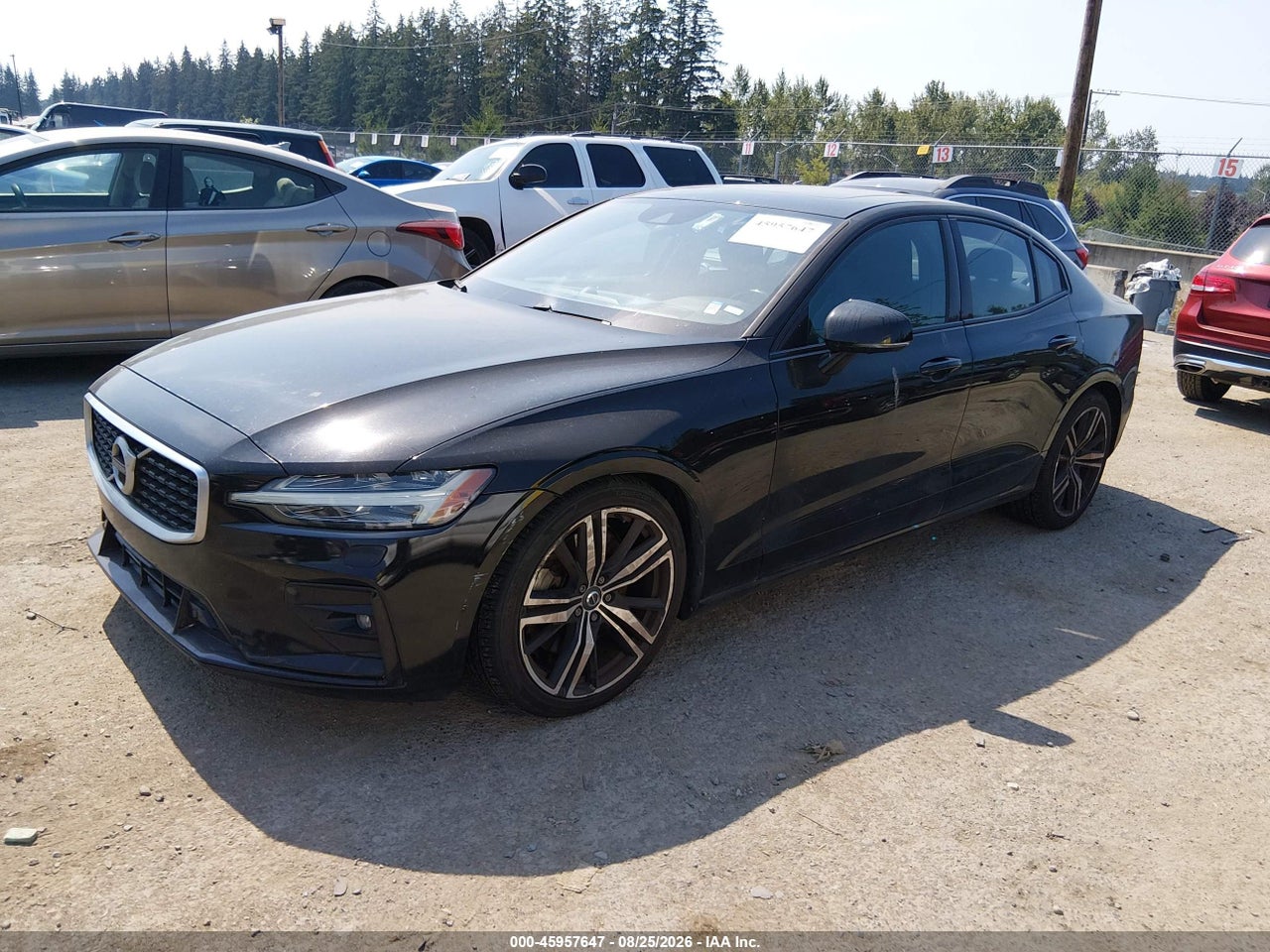 2019 VOLVO S60 T6 R-DESIGN · 2/11