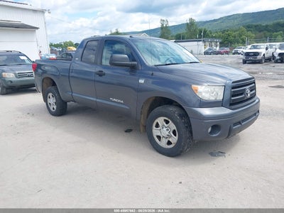 5TFUM5F13AX****** · 2010 TOYOTA TUNDRA GRADE 4.6L V8