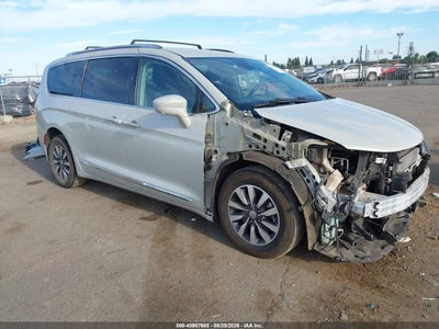 2C4RC1EG5LR****** · 2020 CHRYSLER PACIFICA TOURING L PLUS