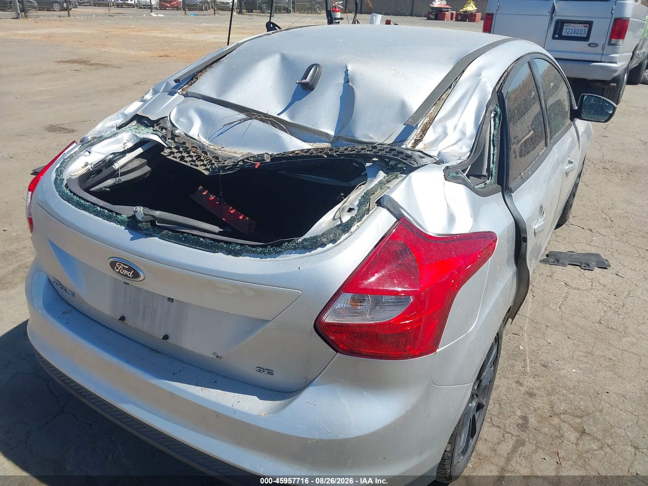 2013 FORD FOCUS SE · 6/11
