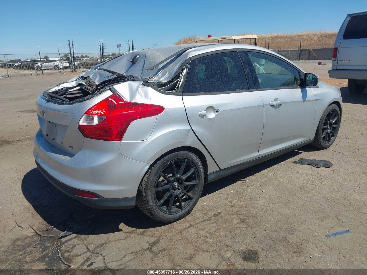 2013 FORD FOCUS SE · 4/11