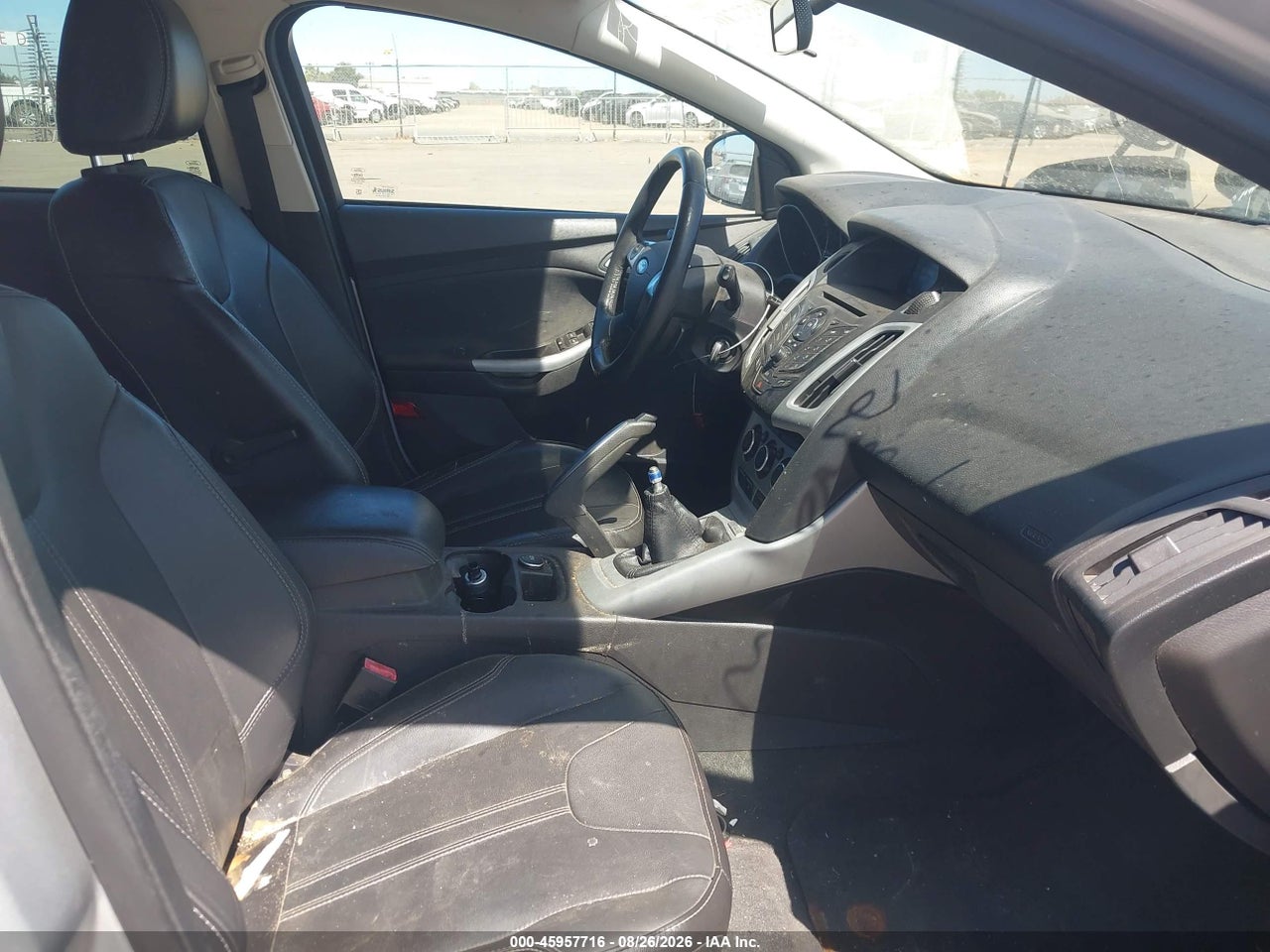 2013 FORD FOCUS SE · 5/11