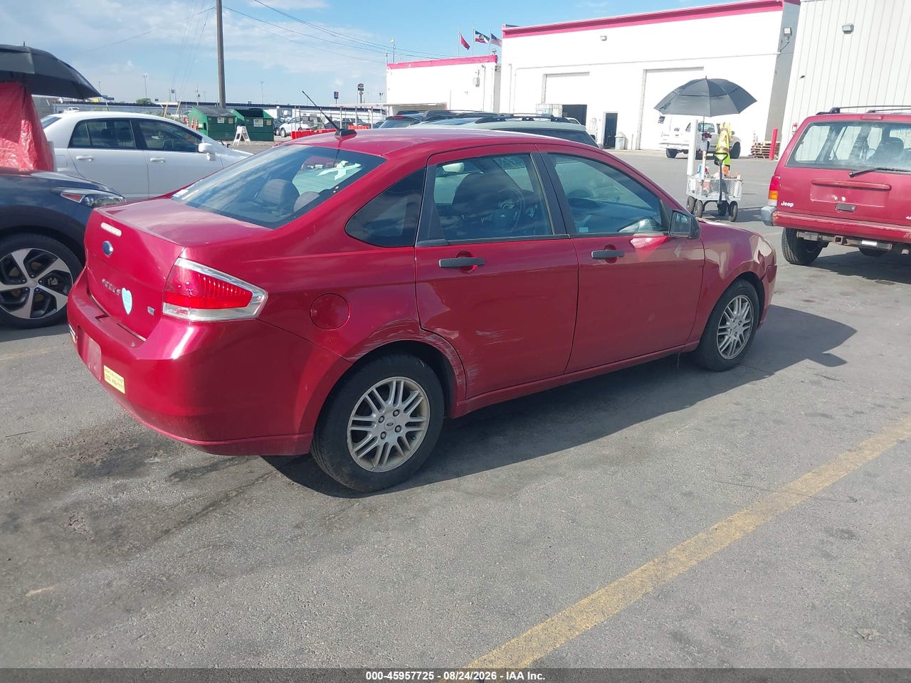 2011 FORD FOCUS SE · 4/11