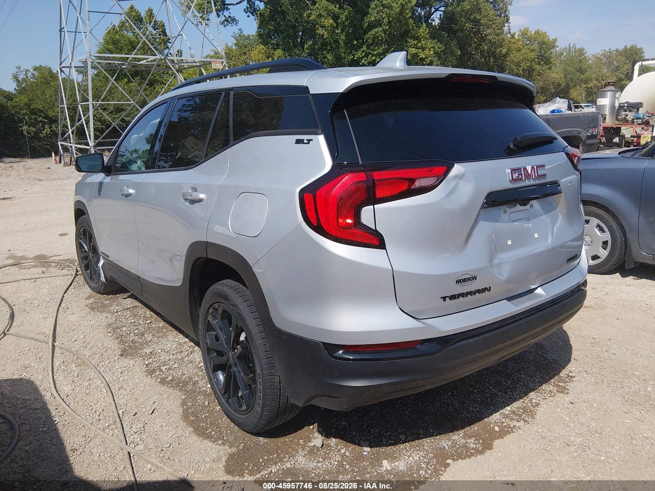 2021 GMC TERRAIN AWD SLT · 3/11