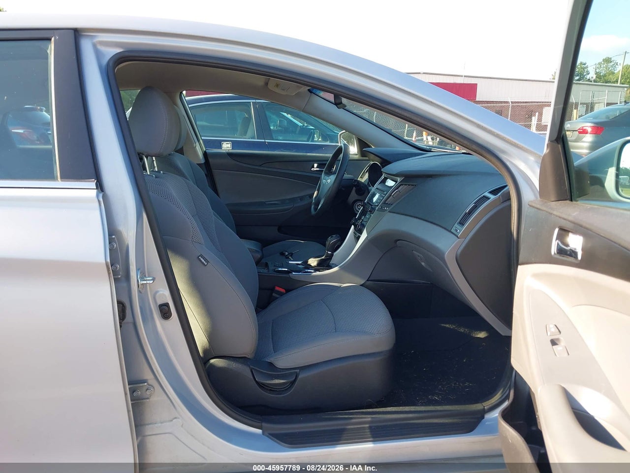 2013 HYUNDAI SONATA GLS · 5/11