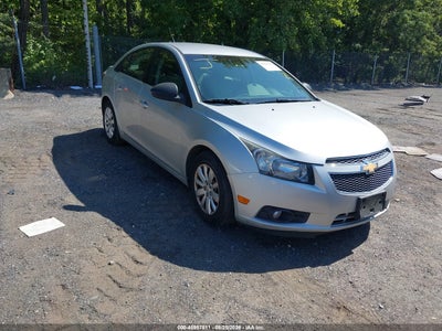 1G1PC5SH0B7****** · 2011 CHEVROLET CRUZE LS
