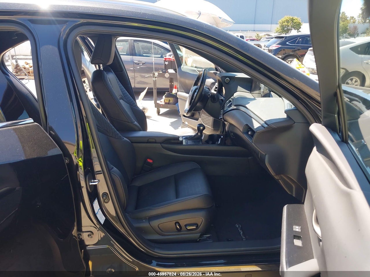 2021 LEXUS UX 250H · 5/11
