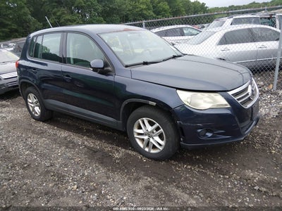 WVGBV7AXXBW****** · 2011 VOLKSWAGEN TIGUAN S