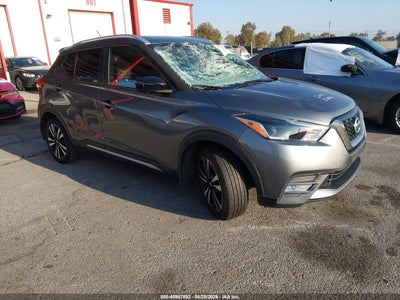 2018 NISSAN KICKS SR